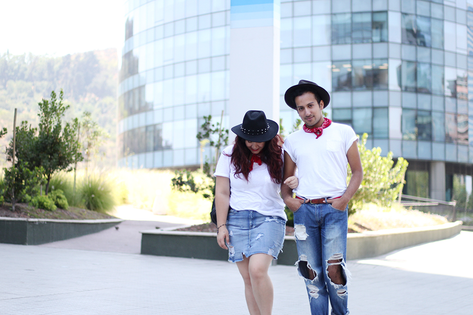 she-and-he-steal-his-style-denim-bandana-sneakers-santiago-bloggers-fashion-summer-trends-twins-