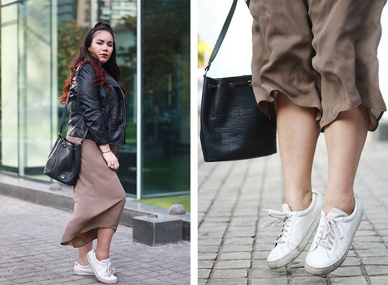 Trendy culottes and a half ponytail for a sunny fall outfit