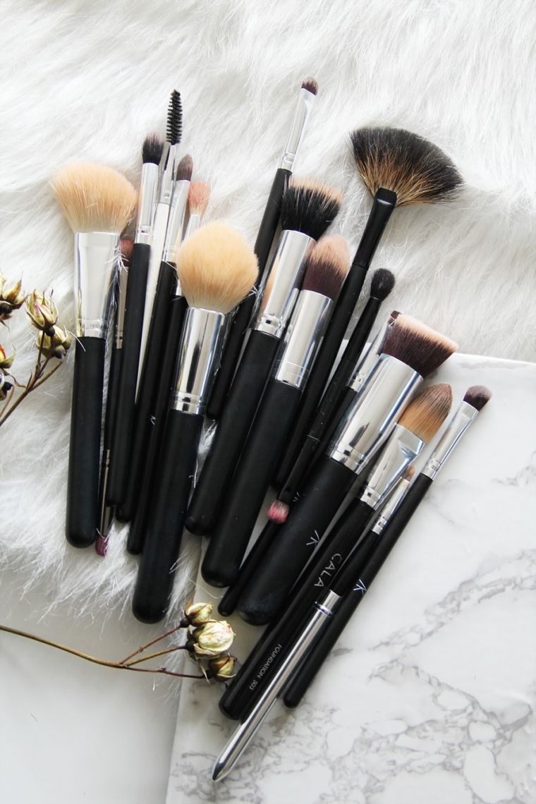 Makeup brushes 101 Golden Strokes