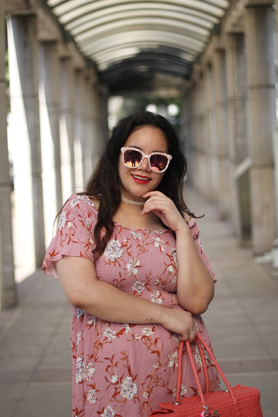 summer pink off the shoulders maxidress curvy outfit